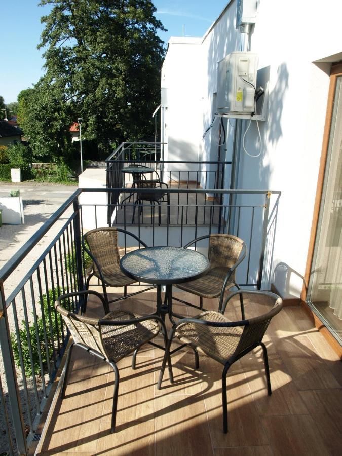 Garden Club Panzio Bed and Breakfast Balatonmáriafürdő Εξωτερικό φωτογραφία